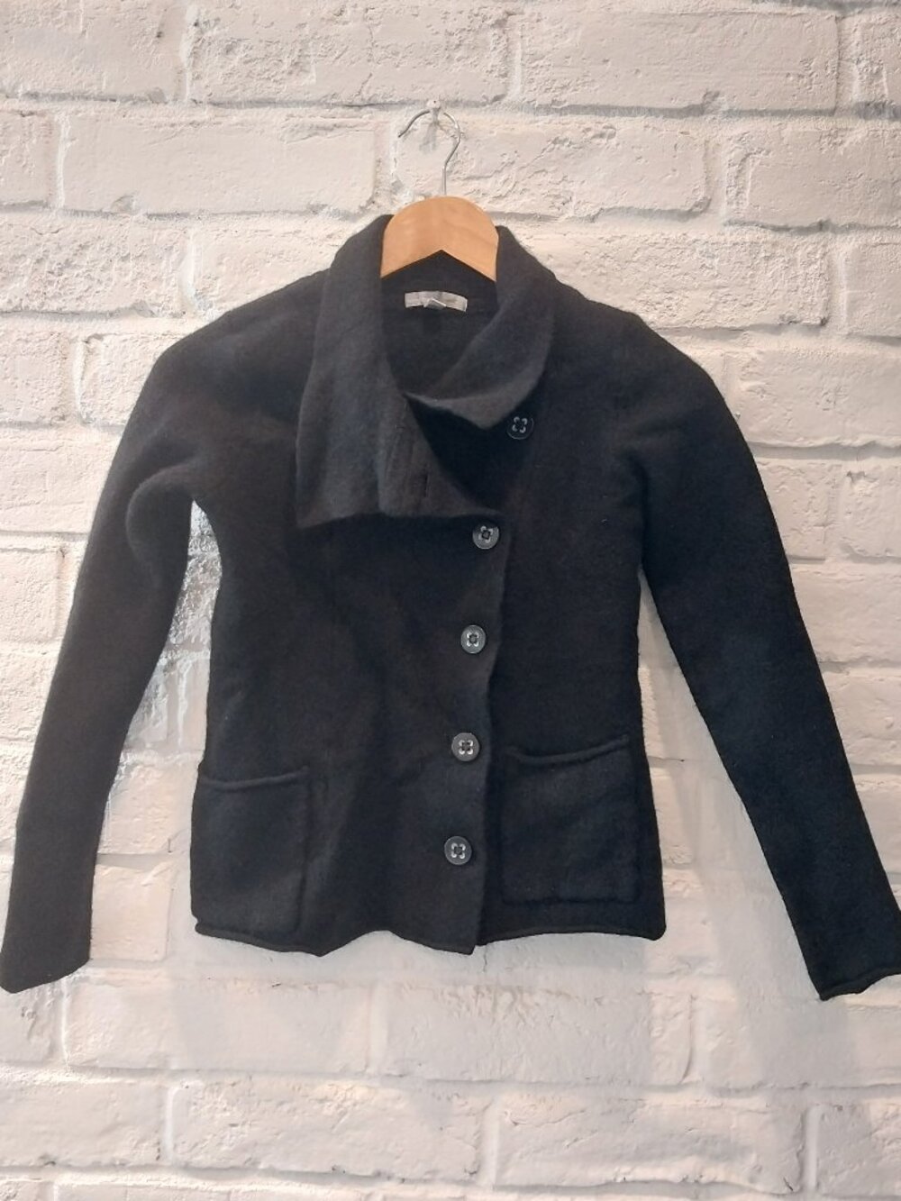 Horny Toad Cardigan Sweater Women's XS Black Solid Wool Angora Button Up Short.